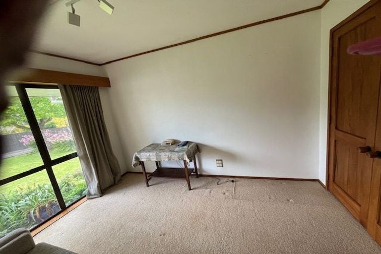 Photo of property in 13 Antilla Place, Half Moon Bay, Auckland, 2012