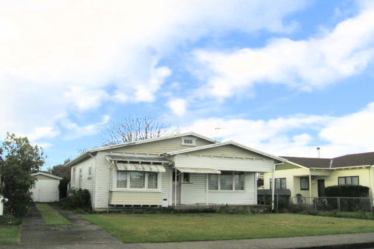 Photo of property in 406 Massey Street, Akina, Hastings, 4122