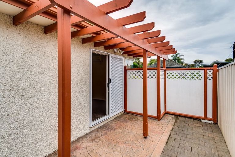 Photo of property in 2a Cassino Crescent, Onekawa, Napier, 4110