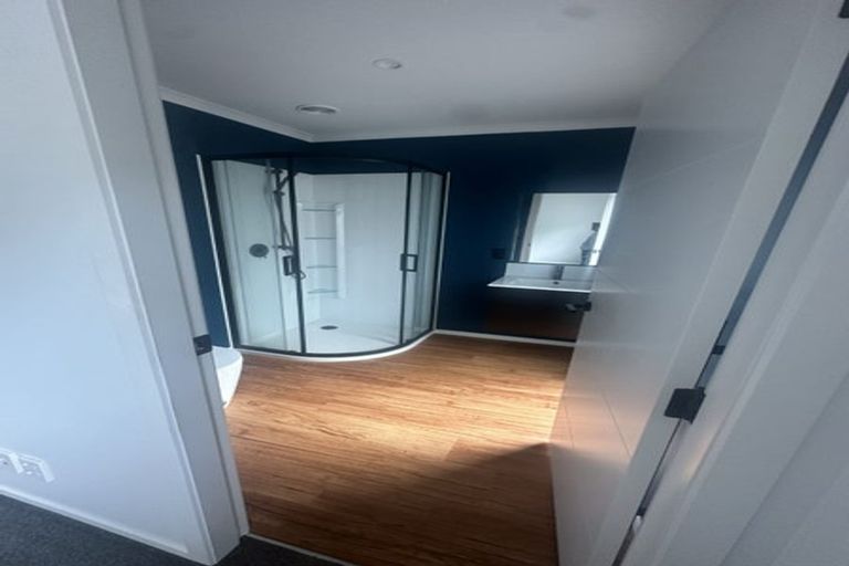 Photo of property in 9b Faulke Avenue, Wainuiomata, Lower Hutt, 5014