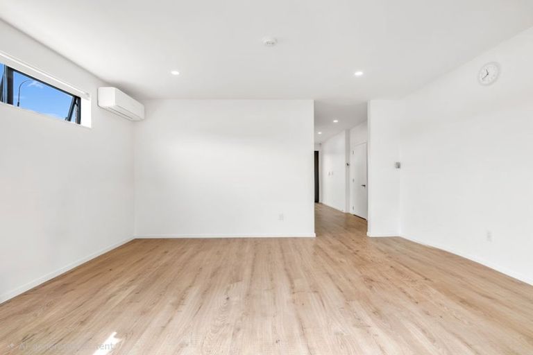Photo of property in 6 Manahau Lane, Flat Bush, Auckland, 2019
