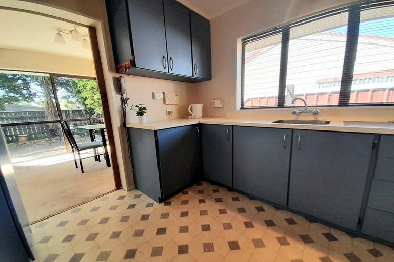 Photo of property in 10 Charisma Court, Kelvin Grove, Palmerston North, 4414