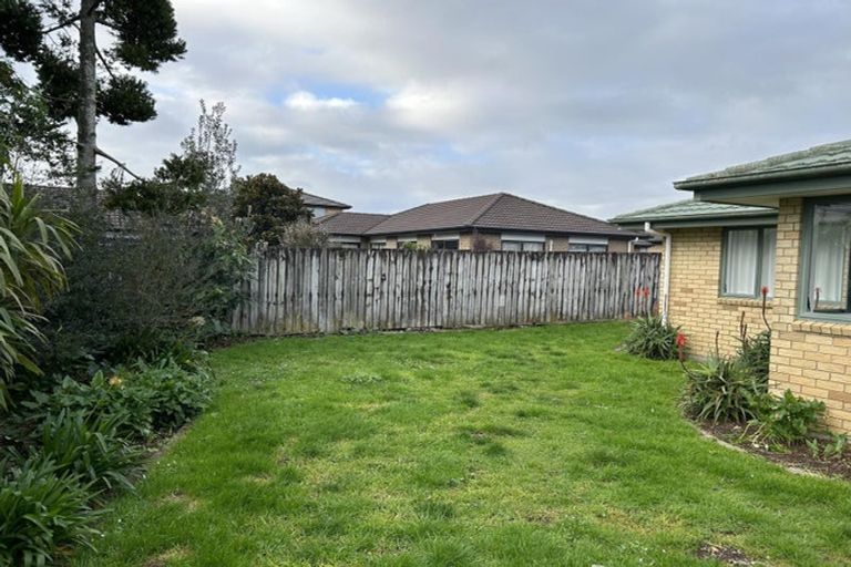 Photo of property in 15a Edinburgh Street, Tuakau, 2121