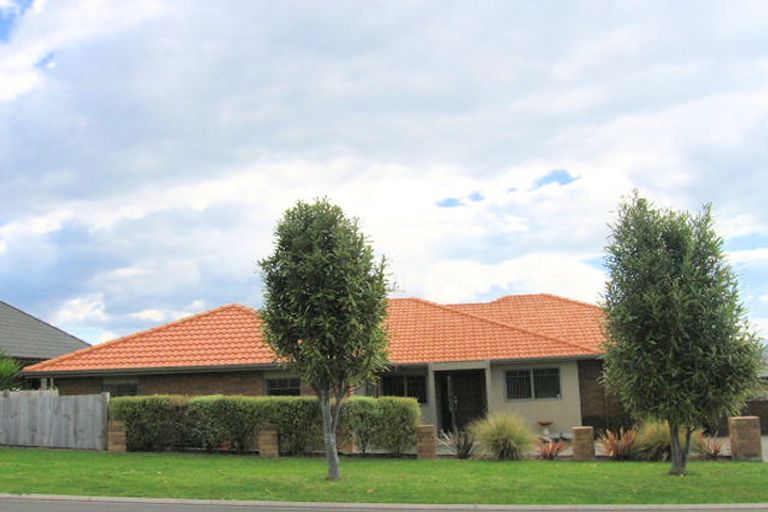 Photo of property in 27 Honeysuckle Lane, Ohauiti, Tauranga, 3112