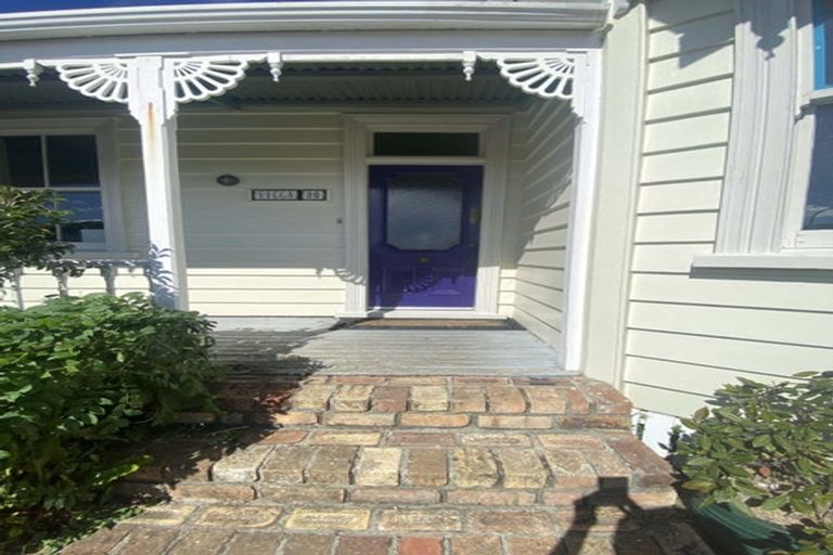 Photo of property in 80 Lake Road, Narrow Neck, Auckland, 0624