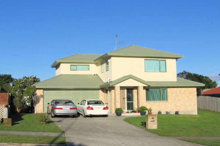 Photo of property in 69 De Havilland Drive, Goodwood Heights, Auckland, 2105