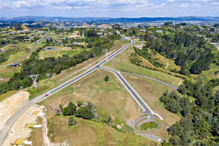 Photo of property in 11 Annmarie Avenue, Totara Park, Auckland, 2019