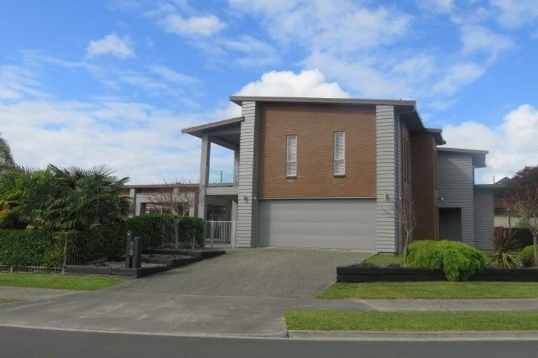 Photo of property in 1 Apollo Place, Rototuna North, Hamilton, 3210