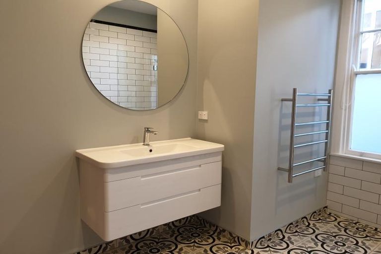 Photo of property in 18 Tarikaka Street, Ngaio, Wellington, 6035