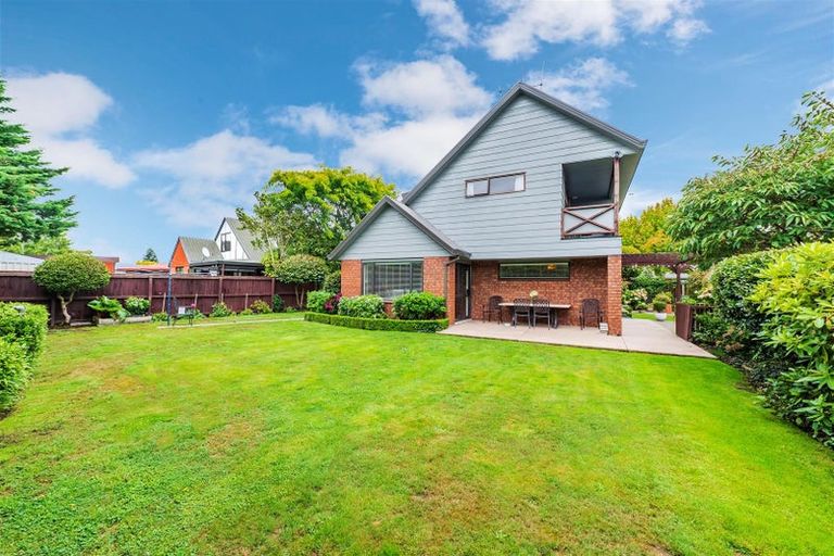 Photo of property in 34 Royleen Street, Casebrook, Christchurch, 8051