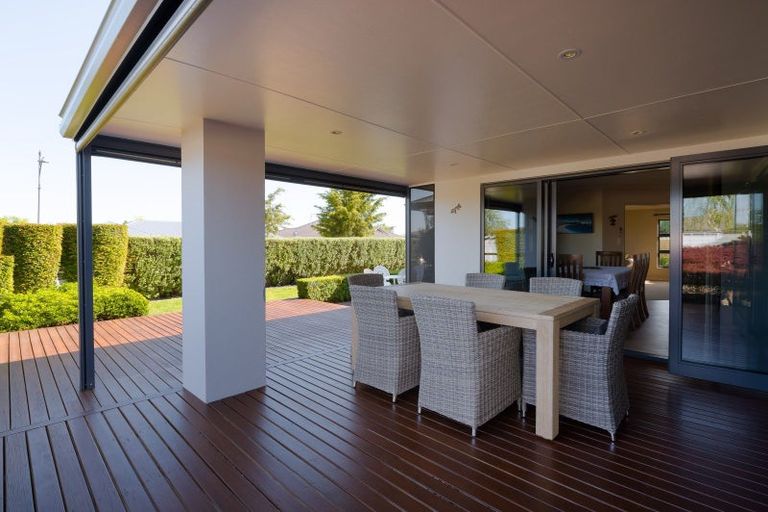 Photo of property in 2 Compton Grove, Huntington, Hamilton, 3210