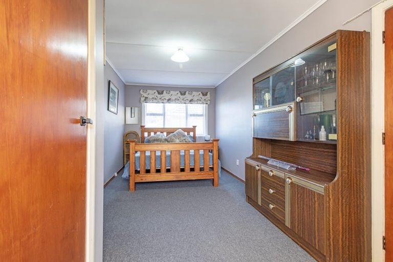 Photo of property in 30 Churchill Street, Waipukurau, 4200