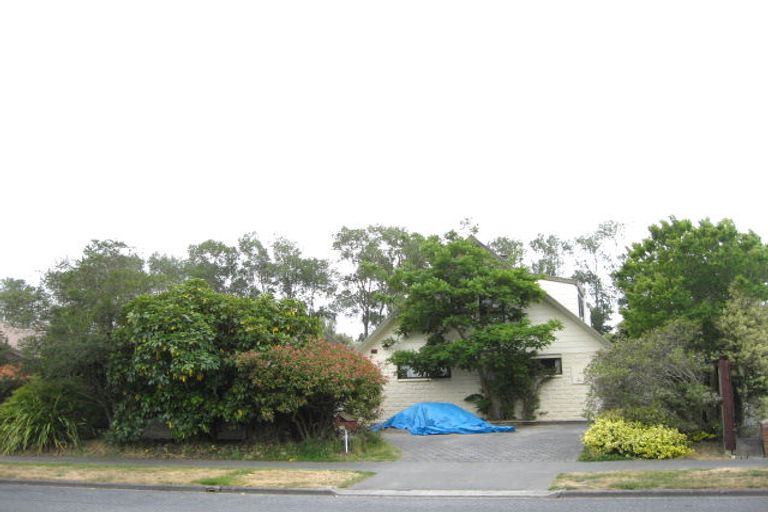 Photo of property in 62 Anglesea Avenue, Parklands, Christchurch, 8083