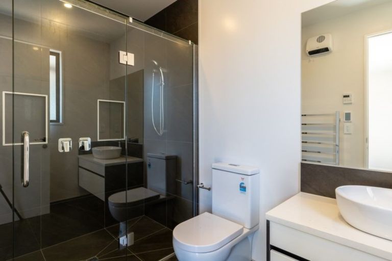 Photo of property in 16 Roys Street, Marshland, Christchurch, 8083