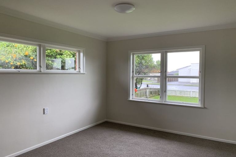 Photo of property in 164 Bartholomew Road, Levin, 5510