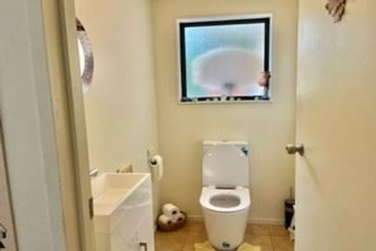 Photo of property in 24/2 Arawa Street, New Lynn, Auckland, 0600