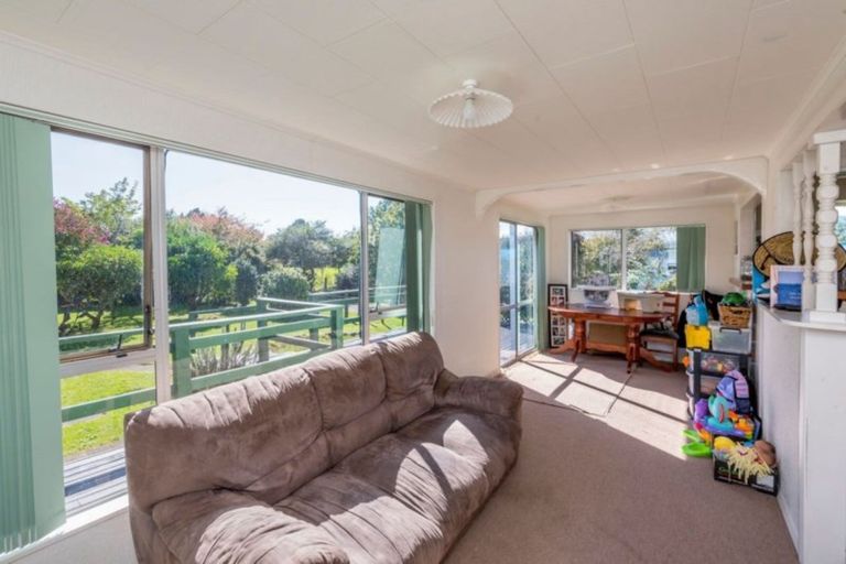 Photo of property in 220 Mill Road, Otaki, 5512