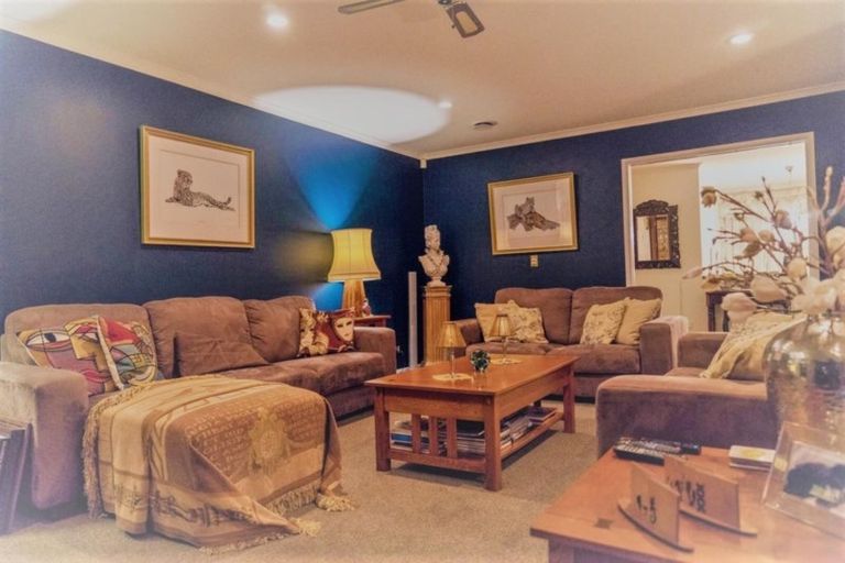 Photo of property in 91 Centennial Drive, Whitianga, 3510