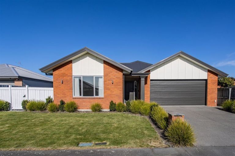 Photo of property in 72 St Lukes Street, Woolston, Christchurch, 8062