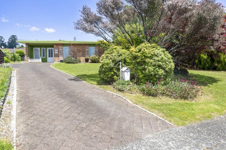 Photo of property in 6 Castor Place, Sunnybrook, Rotorua, 3015