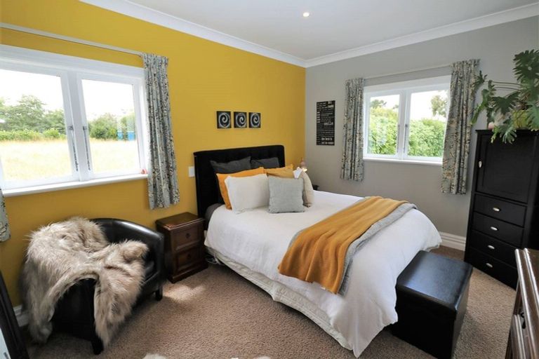 Photo of property in 3330 State Highway 2, Clareville, Carterton, 5713