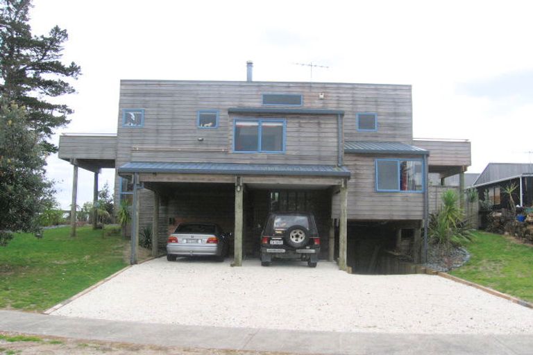 Photo of property in 116 Cordyline Crescent, Matarangi, Whitianga, 3592