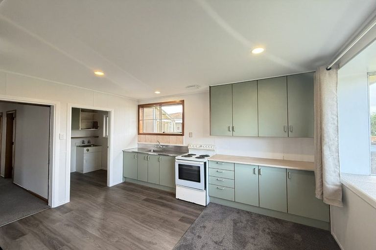 Photo of property in 40 Frensham Crescent, Woolston, Christchurch, 8062