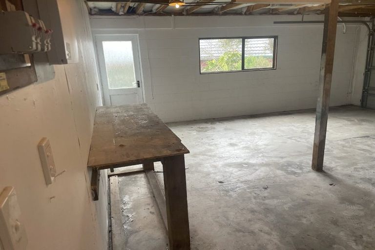 Photo of property in 94 Porritt Avenue, Chatswood, Auckland, 0626