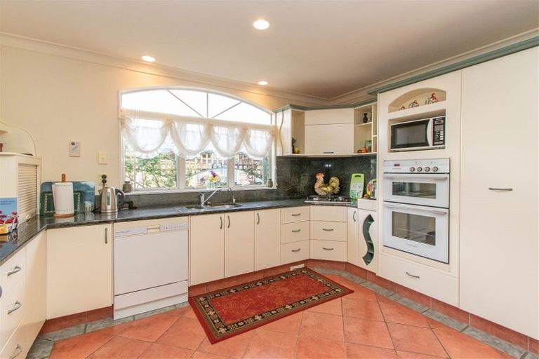 Photo of property in 3c Hinau Street, Inglewood, 4330