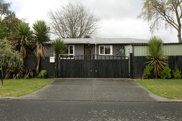 Photo of property in 23 Te Hatepe Avenue, Taupo, 3330
