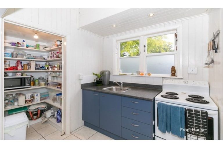 Photo of property in 10 Short Street, Claudelands, Hamilton, 3214