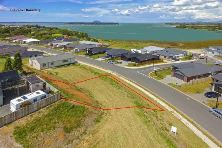 Photo of property in 56 Bert Wall Drive, Omokoroa, 3114