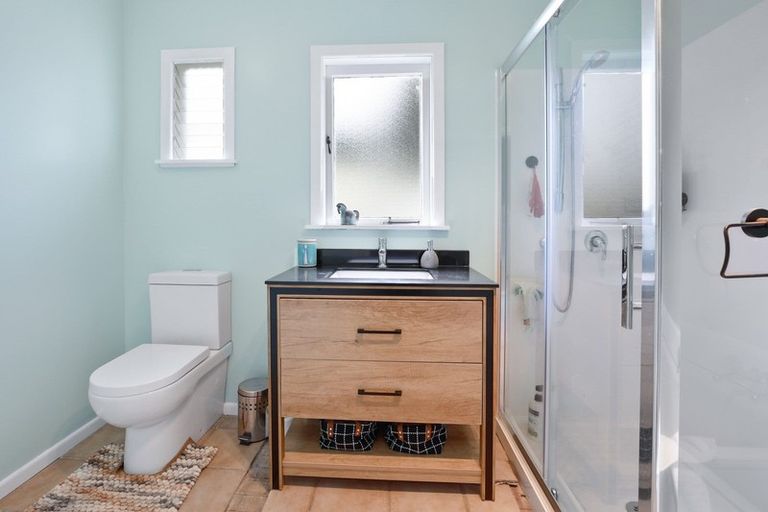 Photo of property in 62 Mount View Road, Melville, Hamilton, 3206