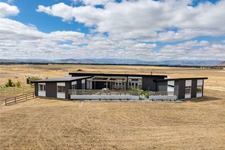 Photo of property in 19 Pyramid Terrace, Twizel, 7999