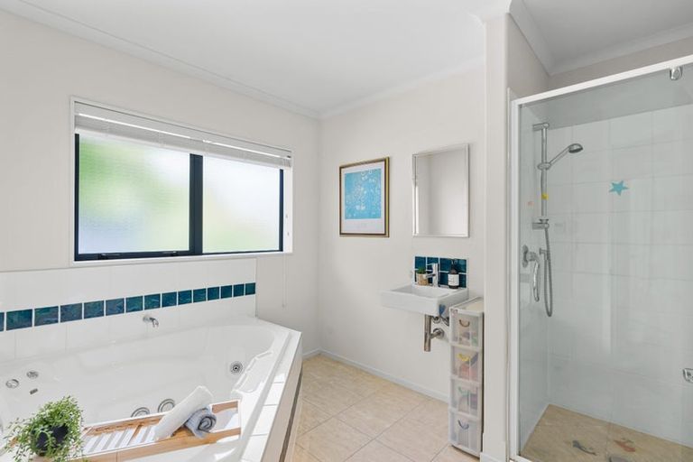 Photo of property in 14 Caroline Way, Northwood, Christchurch, 8051