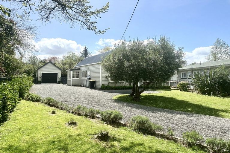 Photo of property in 269 High Street North, Carterton, 5713