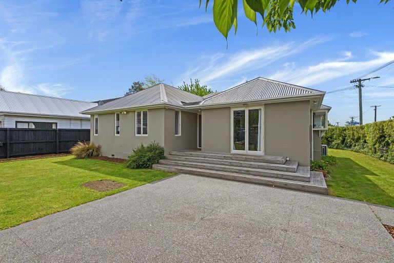 Photo of property in 59 Garreg Road, Bryndwr, Christchurch, 8052