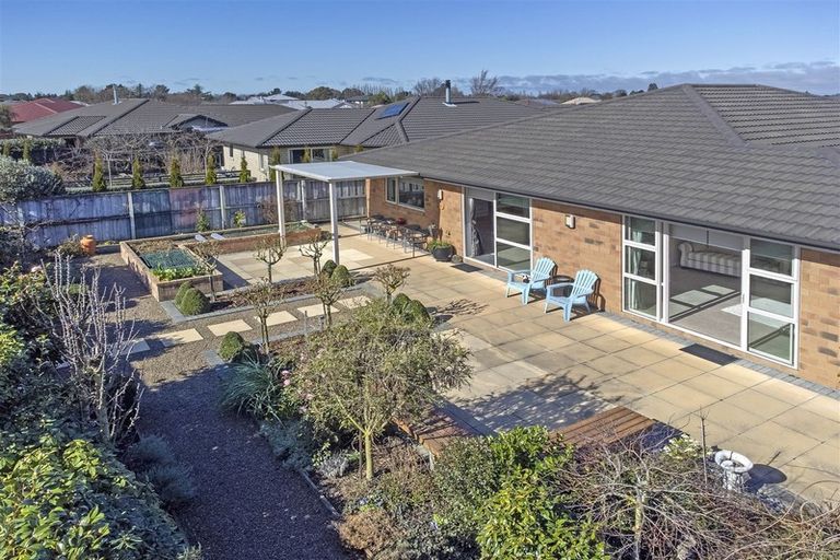 Photo of property in 9 Berkeley Close, Rangiora, 7400