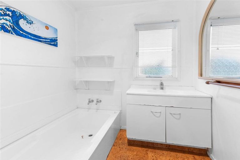 Photo of property in 29 Alison Street, Mangakakahi, Rotorua, 3015