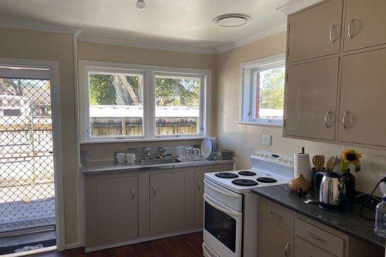 Photo of property in 1/3 Tawai Street, Trentham, Upper Hutt, 5018