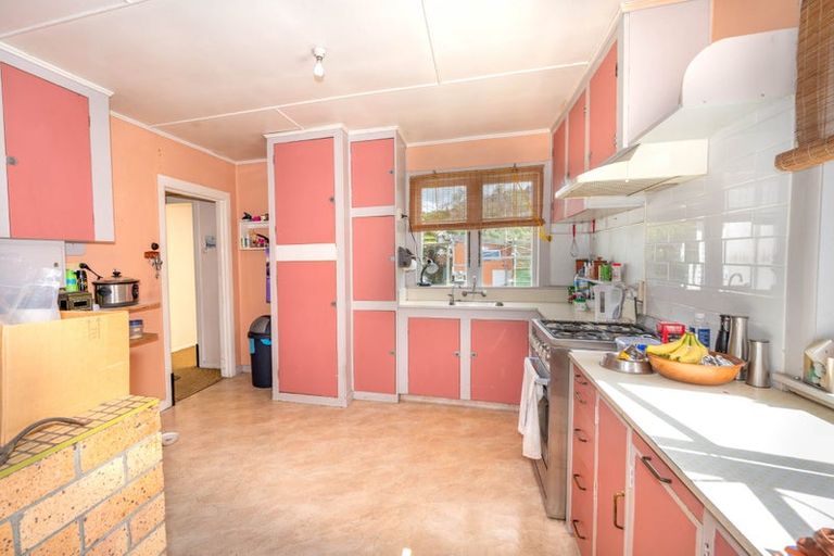 Photo of property in 2 Edward Street, Te Kuiti, 3910