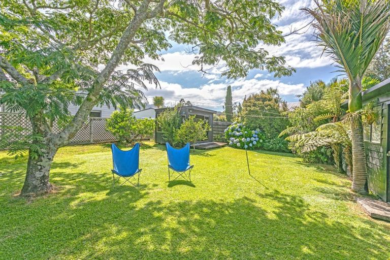 Photo of property in 64 Manaia Road, Tairua, 3508