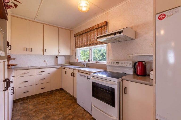 Photo of property in 76 Guy Street, Dannevirke, 4930