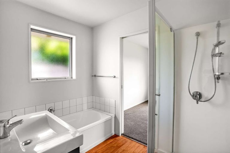 Photo of property in 69 Acacia Avenue, Rangiora, 7400