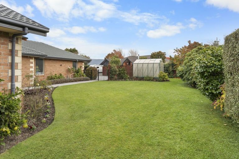 Photo of property in 28 Pewter Place, Northwood, Christchurch, 8051