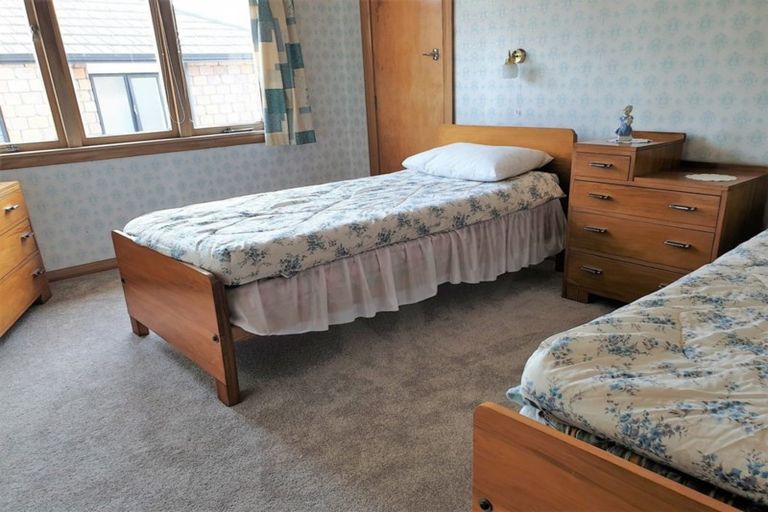 Photo of property in 21 Alma Street, Dannevirke, 4930