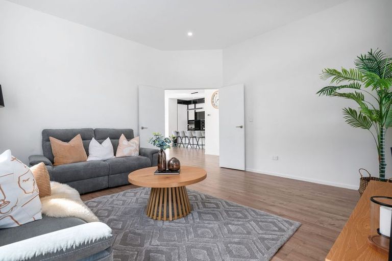 Photo of property in 12 Paiaka Place, Rototuna North, Hamilton, 3210