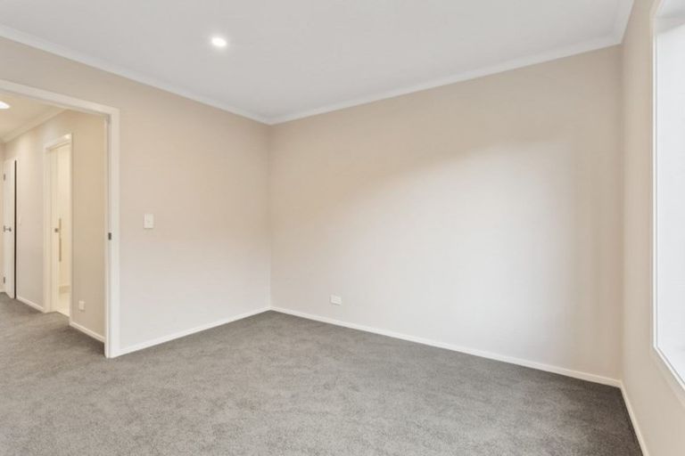Photo of property in 2 Eyton Kay Road, Hobsonville, Auckland, 0616