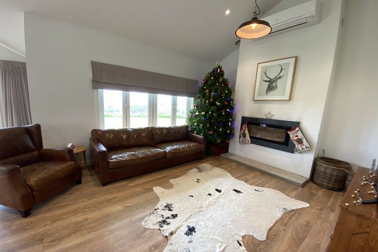 Photo of property in 8 Dasent Road, Maraekakaho, Hastings, 4171