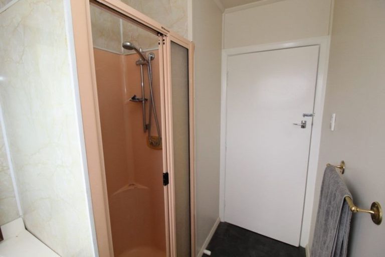 Photo of property in 6 Studholme Street, Waimate, 7924